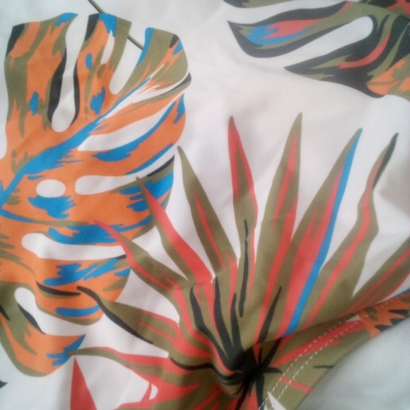 Blue top floral bottom briefs two-piece swimsuit.34 - Picture 5 of 8